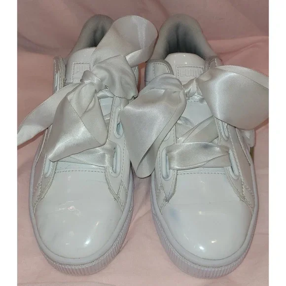 PUMA Basket Heart Patent White Woman's Sneakers Satin Ribbon Laces‎ Size 7.5 US - Picture 14 of 16